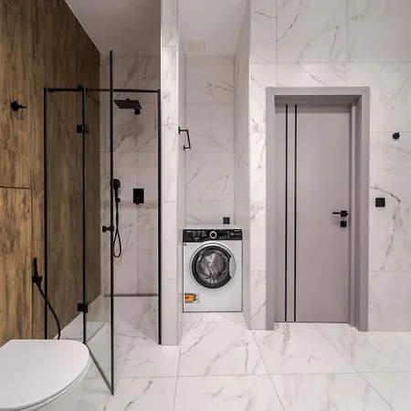 Royal Special Bathtub Gogolia 11 *