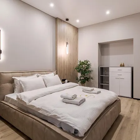 Royal Special Bathtub Gogolia 11 * Λβιβ